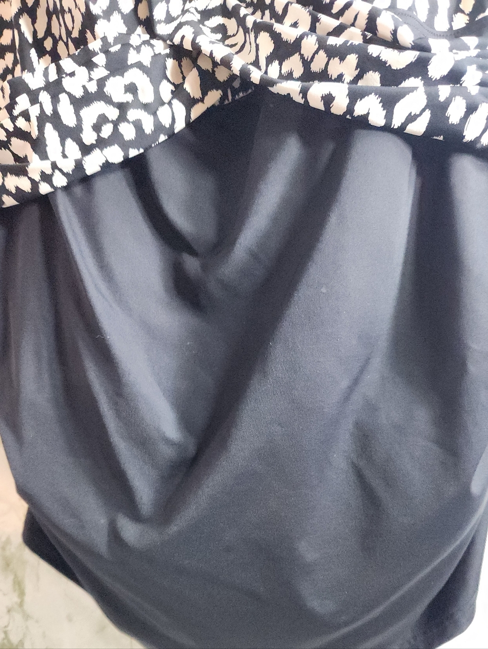 LANDS' END SWIM TOP - Picture 4 of 13